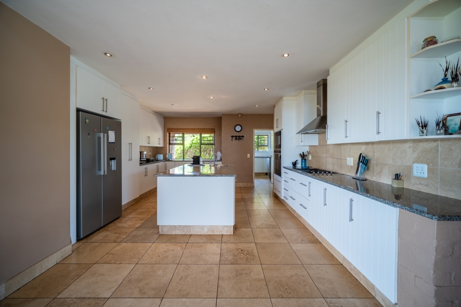 4 Bedroom Property for Sale in St Francis Field Eastern Cape